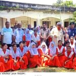 পঞ্চগড়ে শান্তিশৃঙ্খলা রক্ষা ও জননিরাপত্তা নিশ্চিত করতে মানববন্ধন। ডিসির কাছে গণআবেদন 