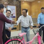 মধ্যনগরে কারিতাস আলোক কোরে-২ প্রকল্পের উদ্যোগে মোবাইল এগ্রো ভেট সার্ভিস অনুষ্ঠিত