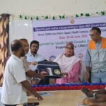 পাইকগাছায় বিনামূল্যে ভার্মি কম্পোস্ট উপকরণ বিতর