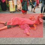 প্রধানমন্ত্রীর সরকারি সহায়তার বার্তা নিয়ে দূর্গতদের মাঝে ছুটে এলেন প্রতিমন্ত্রী মীর হেলাল এমপি