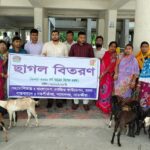 ঠাকুরগাঁওয়ে পীরস্থানের জমি দখল ও ভাঙচুর; থানায় অভিযোগ 