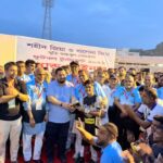 বেনাপোলে পাসপোর্ট যাত্রীর শরীরে লুকিয়ে রাখা ৮২ গ্রাম স্বর্ণসহ কাস্টমস গোয়েন্দার হাতে আটক 