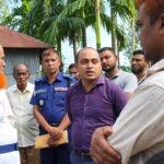 সাতক্ষীরায় পাউবোর বেড়িবাঁধে ভয়াবহ ভাঙন,১০-১২ গ্রাম প্লাবিতোর আশঙ্কা