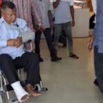 পলাশবাড়ীতে ব্রীজে ভাঙ্গন, ঝুঁকি নিয়ে চলাচল, চরম ভোগান্তিতে কয়েক গ্রামের মানুষ