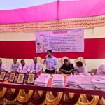 হাটহাজারীতে শিল্পীদের শেষ মুহুর্তের আঁচড়ে ফুটে উঠছে দেবীর রূপ, উৎসবের অপেক্ষায় মন্ডপগুলো
